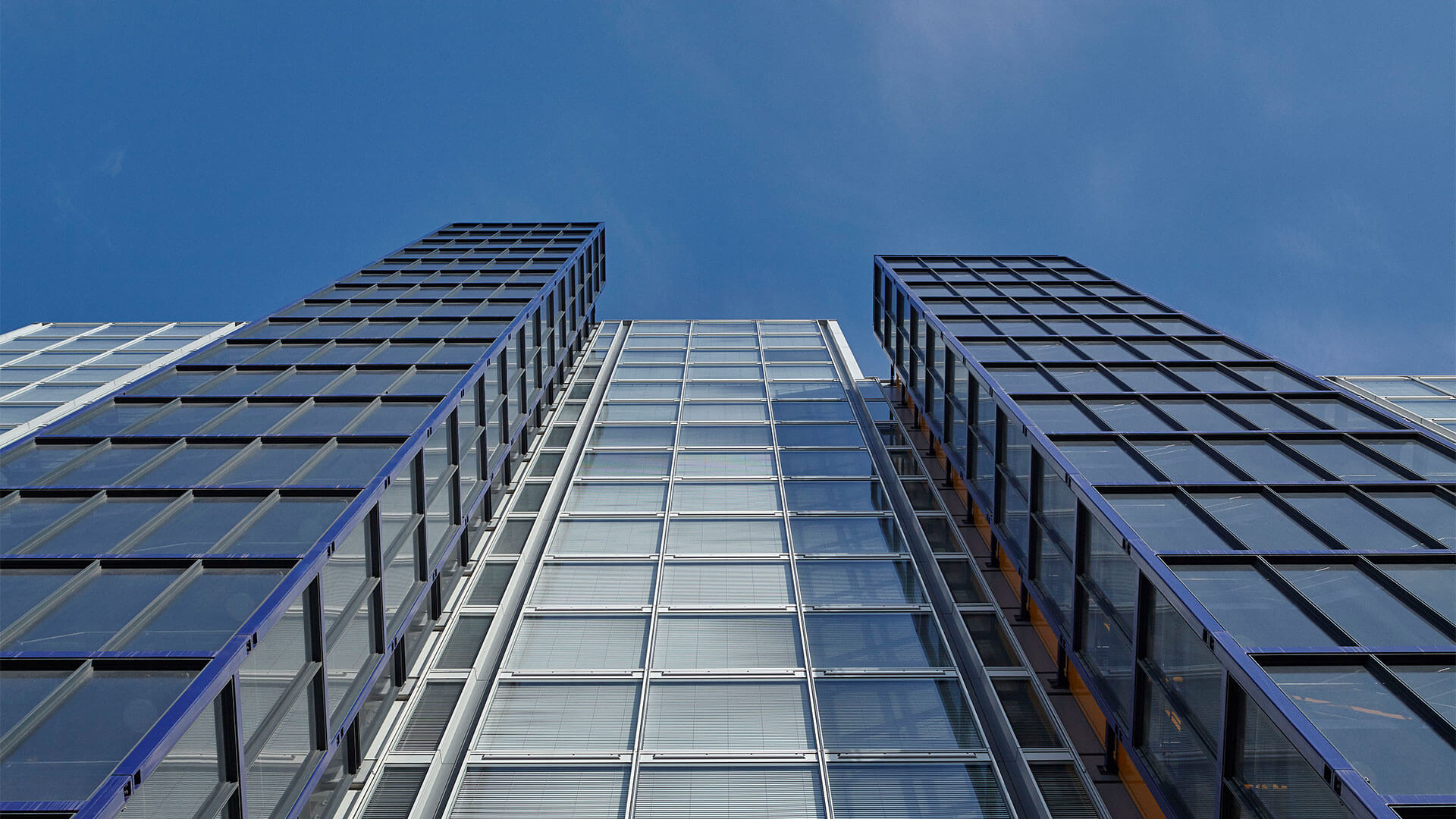 Stratford Cross (FaçadeCare)